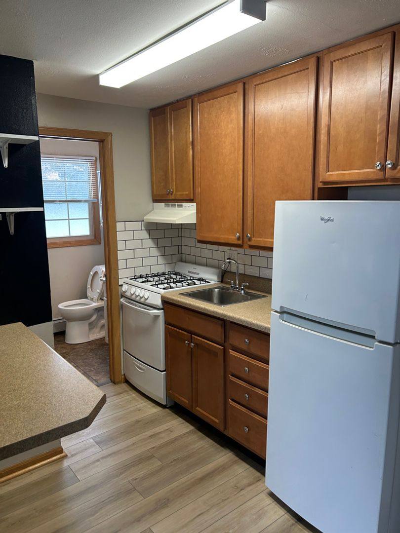 Apartment for rent at 805 Fairmont Ave, Madison, WI 53714