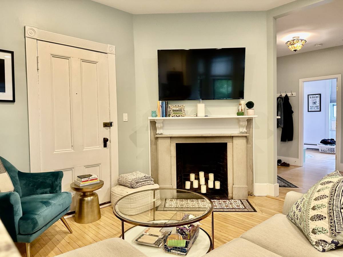 Condo for rent at 49 Grove St #4, Auburndale, MA 02466