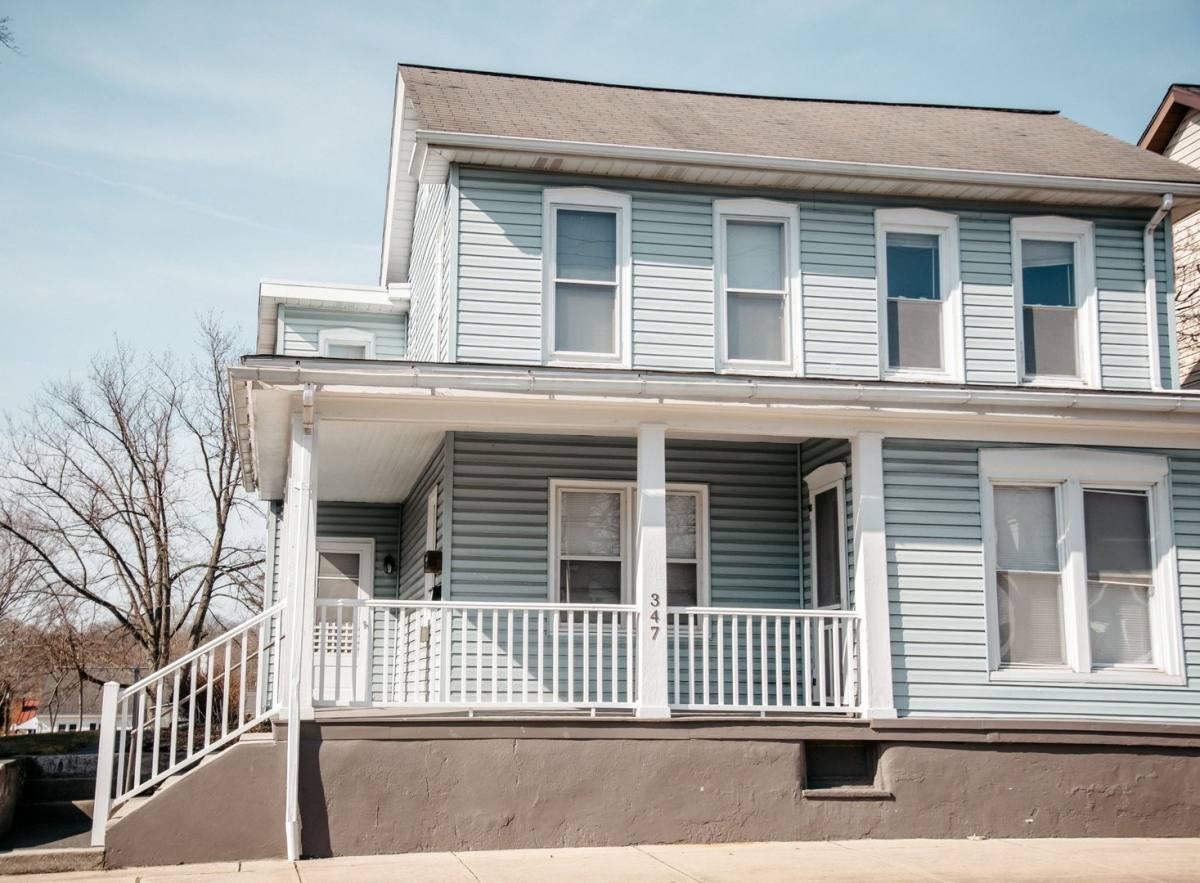 Apartment for rent at 347 E High St, Elizabethtown, PA 17022