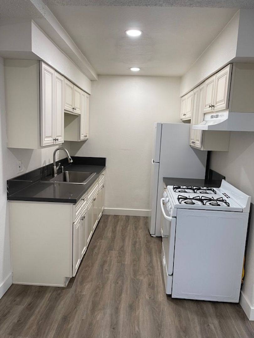 Apartment for rent at 500-510 Townsite Dr, Vista, CA 92084