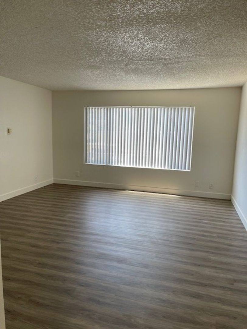 Apartment for rent at 500-510 Townsite Dr, Vista, CA 92084