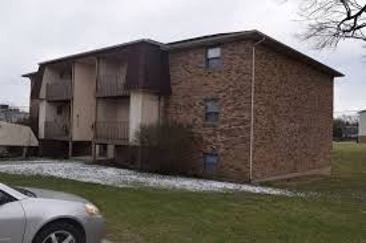 Apartment for rent at 4712 N Sussex Rd, Muncie, IN 47304