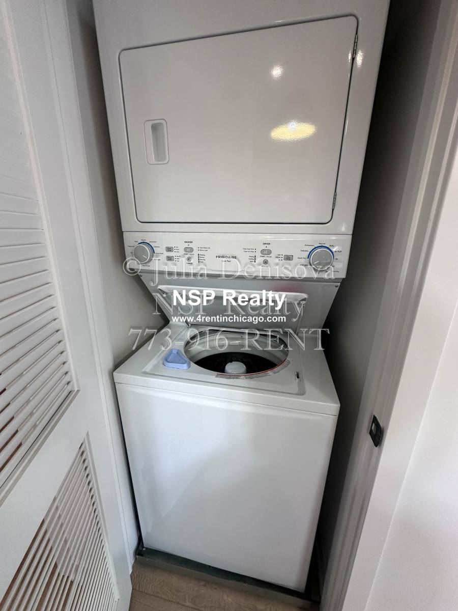 Apartment for rent at 6340 W Belmont #403, Chicago, IL 60634