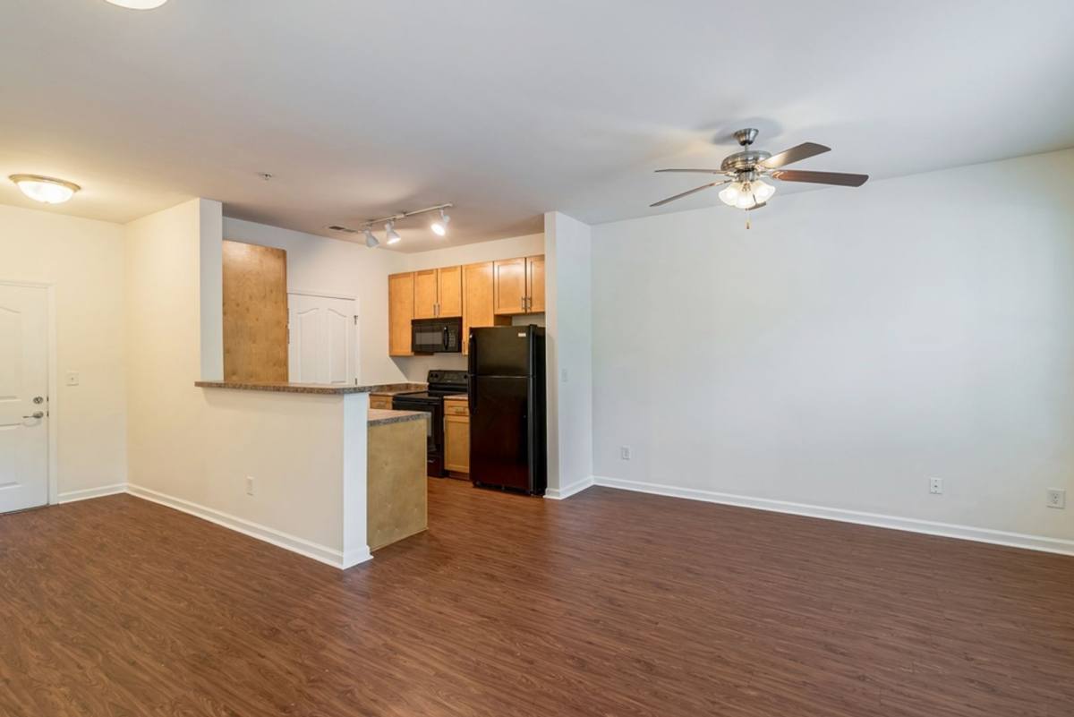 Apartment for rent at 523 Ridgeway Ave, Charlotte, NC 28204