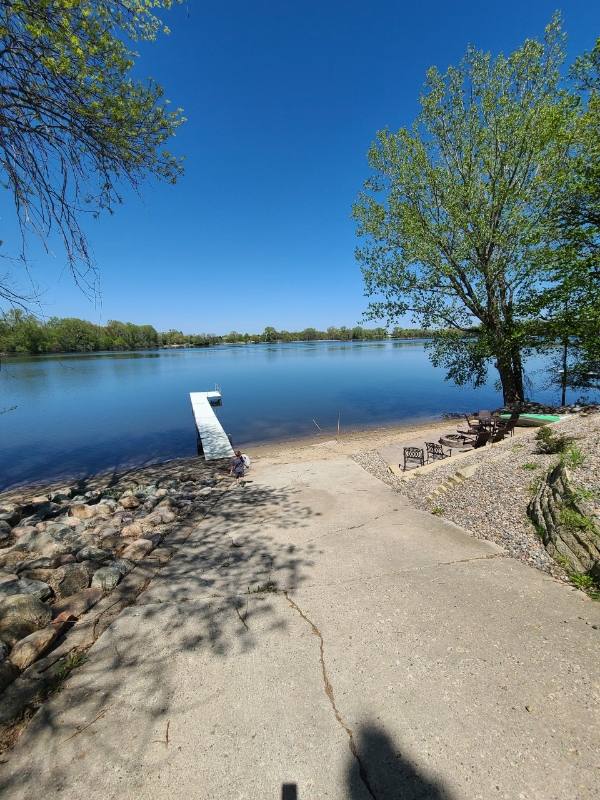 Apartment for rent at 28660 W Lake Dr, Madison Lake, MN 56063