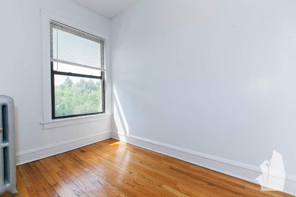 Apartment for rent at 2653 N Spaulding Ave #2E, Chicago, IL 60647