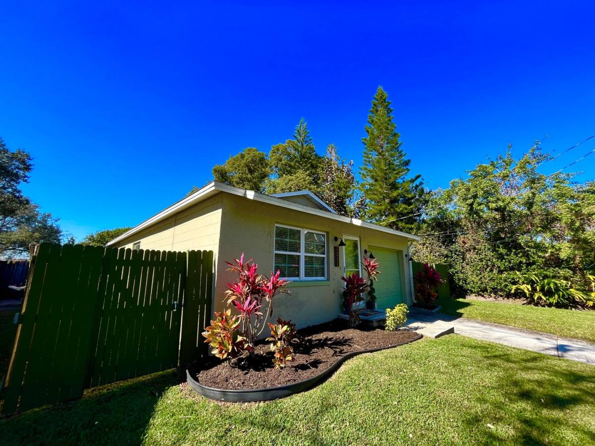House for rent at 1232 Sasoon Ave, Orlando, FL 32803