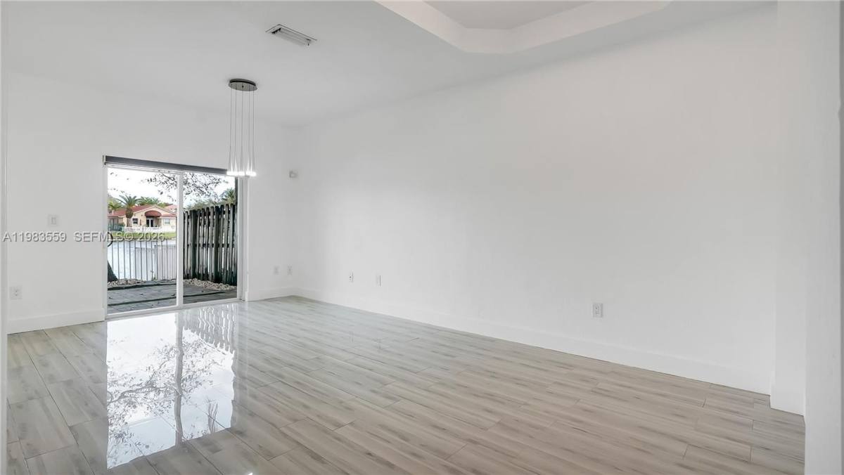 Townhouse for rent at 4991 SW 135th Ave, Hollywood, FL 33027