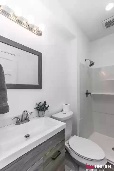 House for rent at 1341 F St, Lincoln, NE 68508