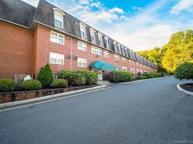 Apartment for rent at 34 Padanaram Rd - 3rd Floor, Danbury, CT 06811