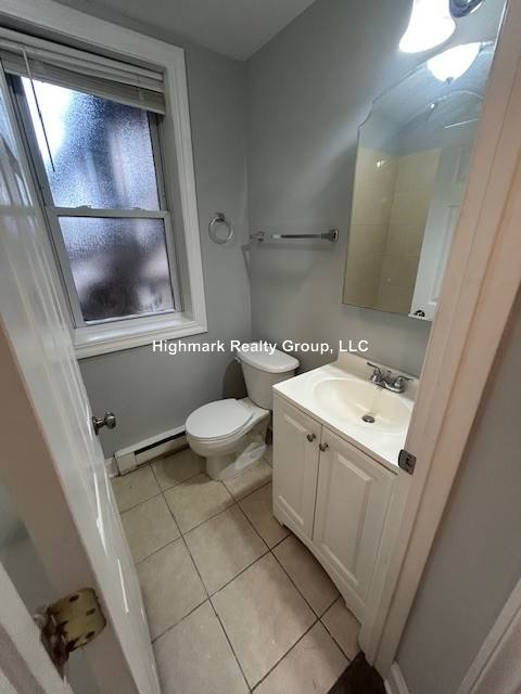 Apartment for rent at 4554 W George Ave #1NA, Chicago, IL 60641