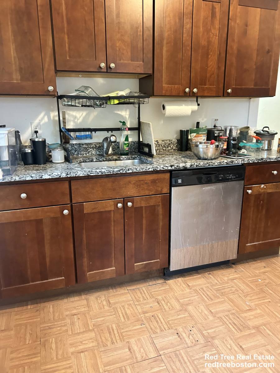 Apartment for rent at 22 Commonwealth Terrace #2, Brighton, MA 02135