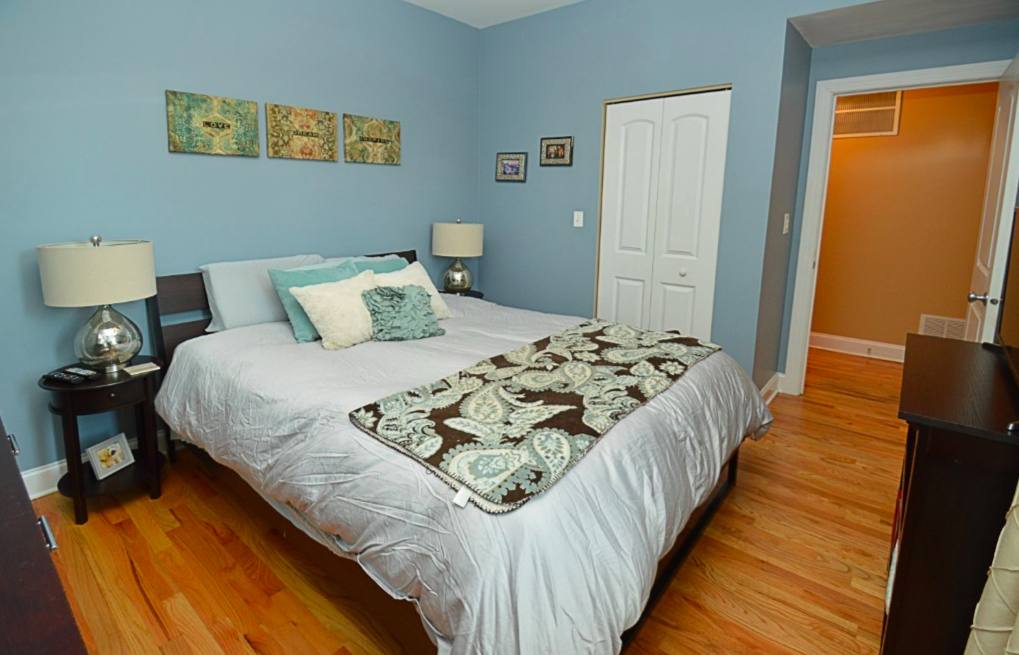 Condo for rent at 3740 N Wilton Ave #4, Chicago, IL 60613