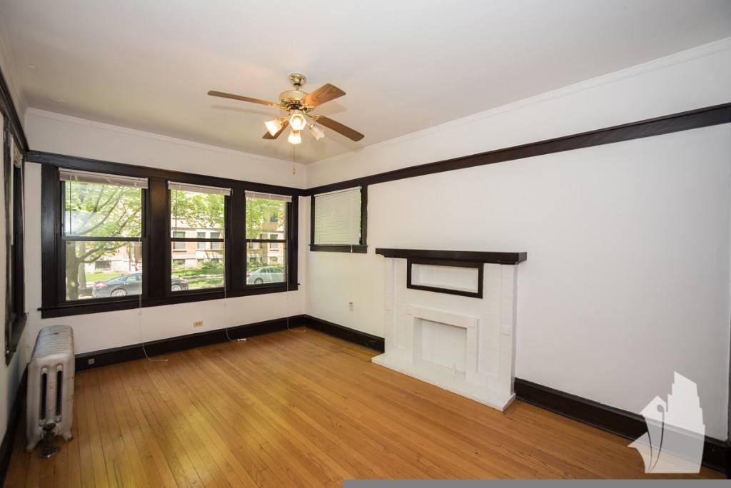 Apartment for rent at 3503 N Greenview Ave #3, Chicago, IL 60657