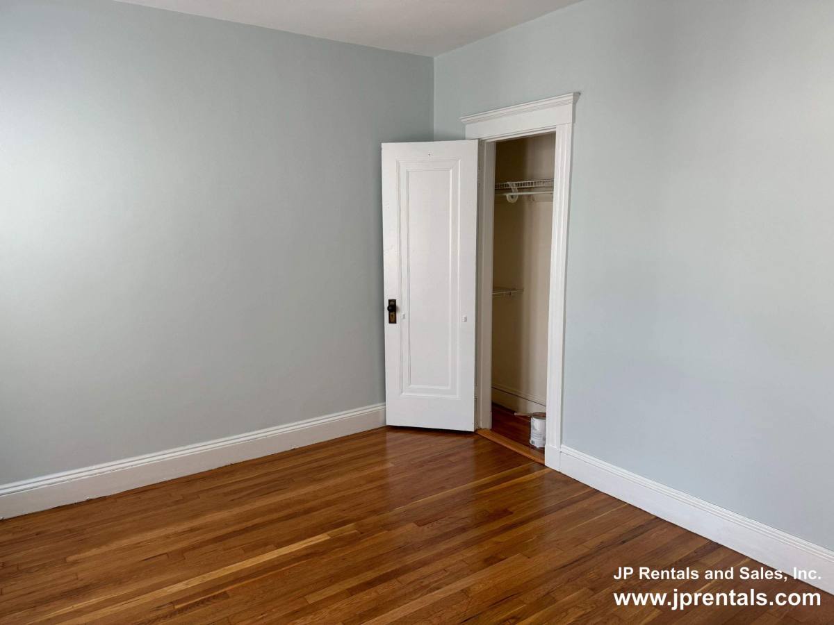 Apartment for rent at 335 S Huntington Ave #10 Co, Jamaica Plain, MA 02130