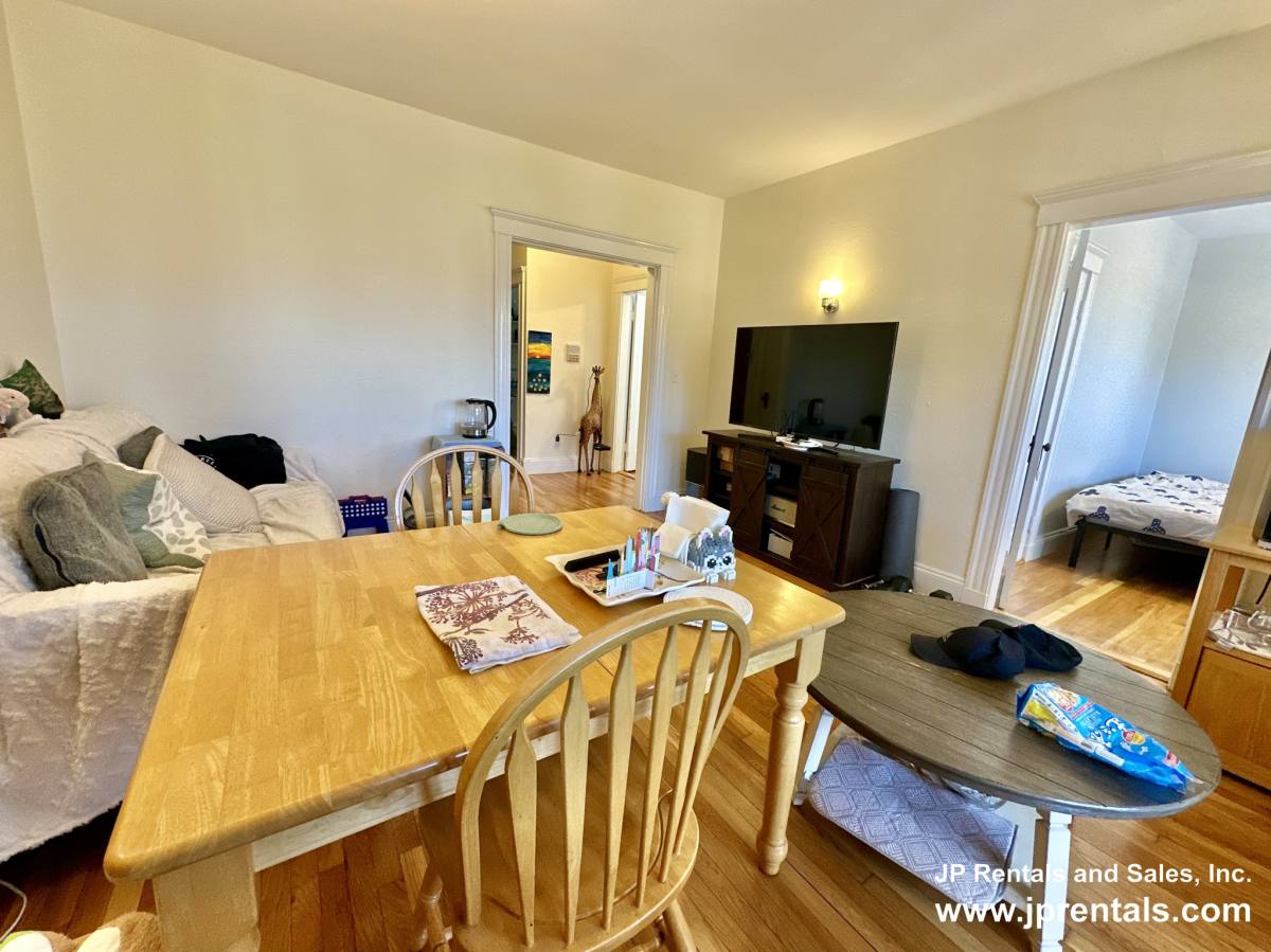 Apartment for rent at 335 S Huntington Ave #10 Co, Jamaica Plain, MA 02130