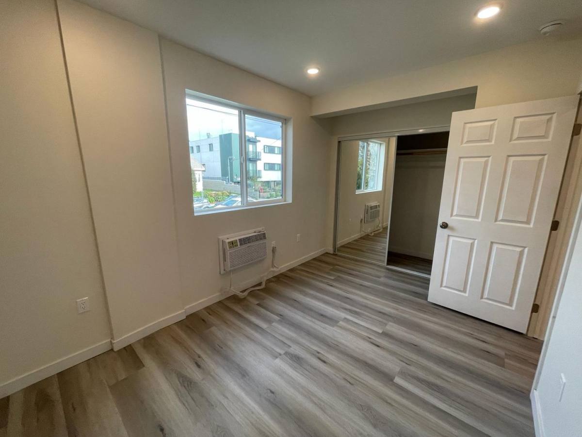 Apartment for rent at 1185 N Kenmore Ave, Los Angeles, CA 90029