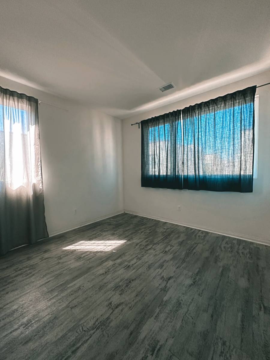 Townhouse for rent at 8021 Fifth St, Downey, CA 90241