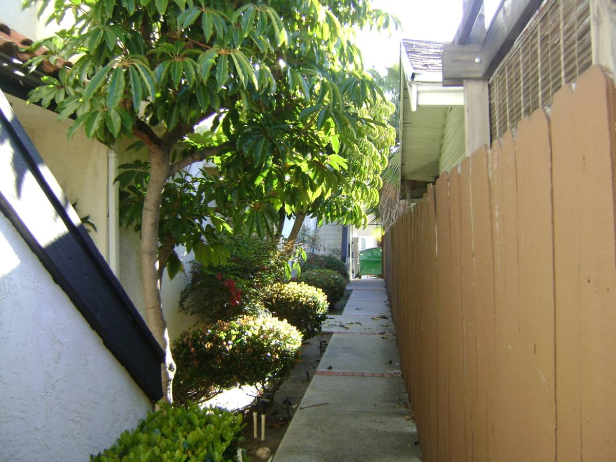 Apartment for rent at 4465 Mississippi St, San Diego, CA 92116