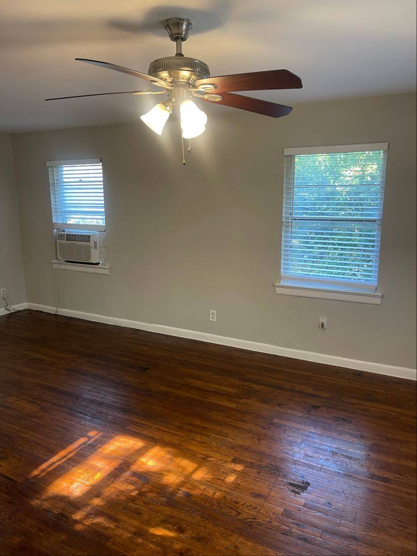 Apartment for rent at 4815 Live Oak St, Dallas, TX 75204
