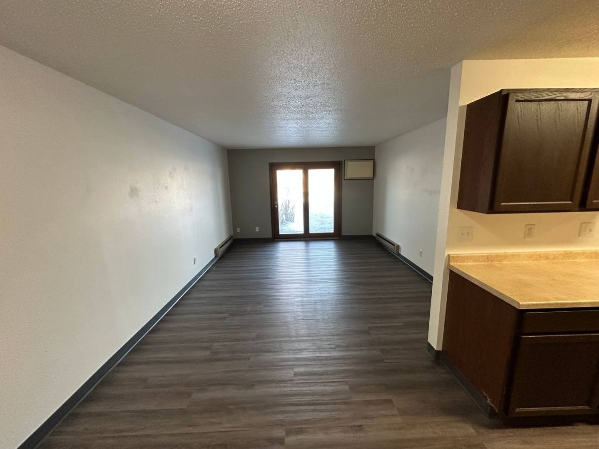 Apartment for rent at 1505 12th St N, Wahpeton, ND 58075
