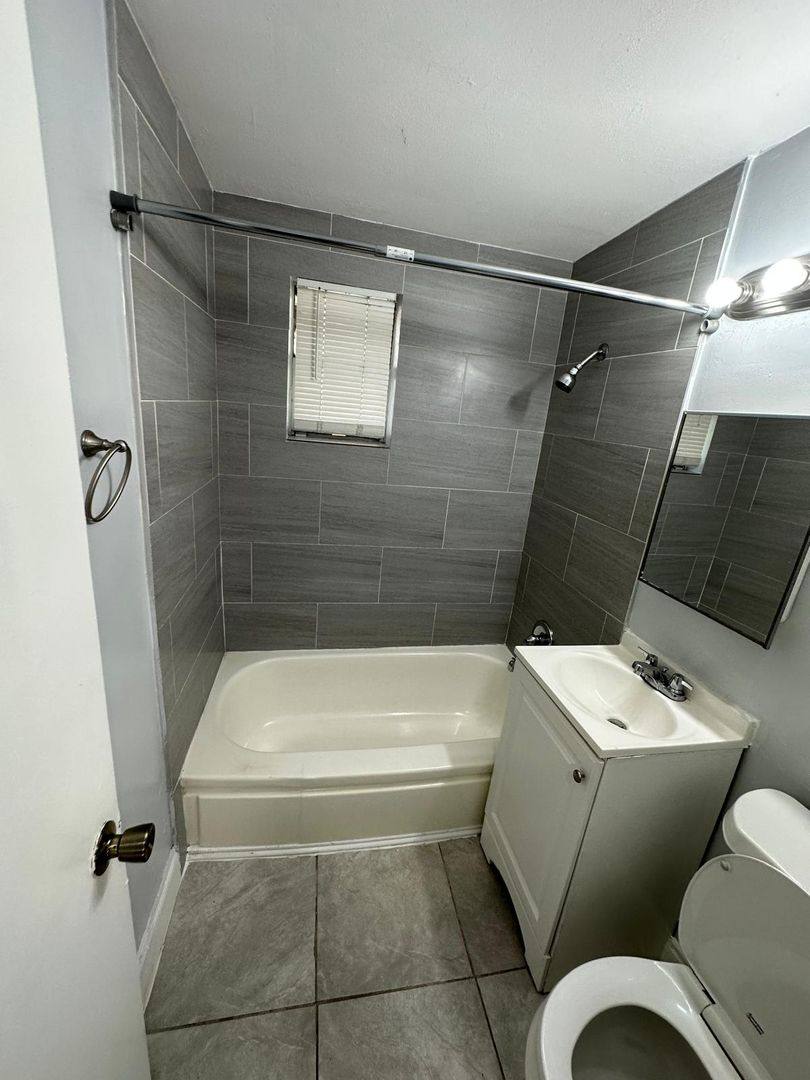 Apartment for rent at 1785 Mount Herman St, Jacksonville, FL 32209