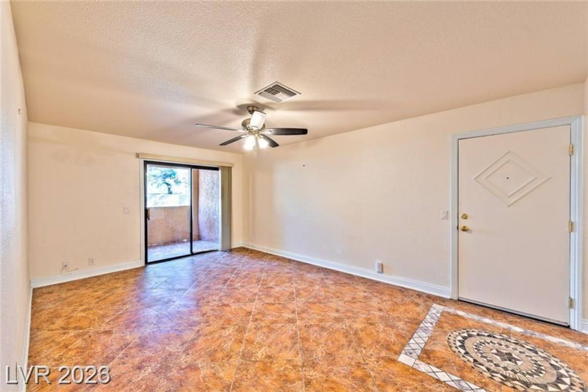 Apartment for rent at 3151 Soaring Gulls, Las Vegas, NV 89128