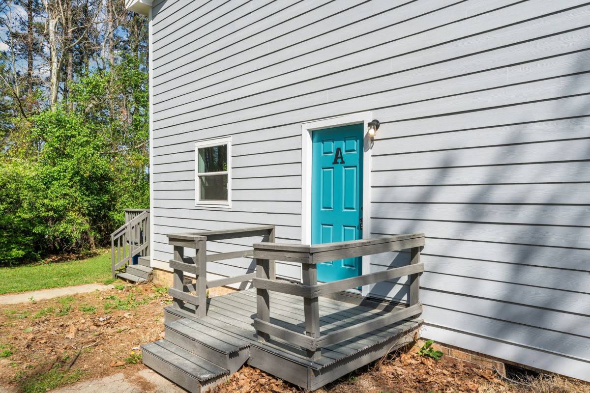 Townhouse for rent at 2509 Stadium Dr, Durham, NC 27704