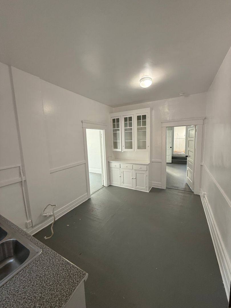 Apartment for rent at 2141-2145 E Cesar Chavez Ave, Los Angeles, CA 90033
