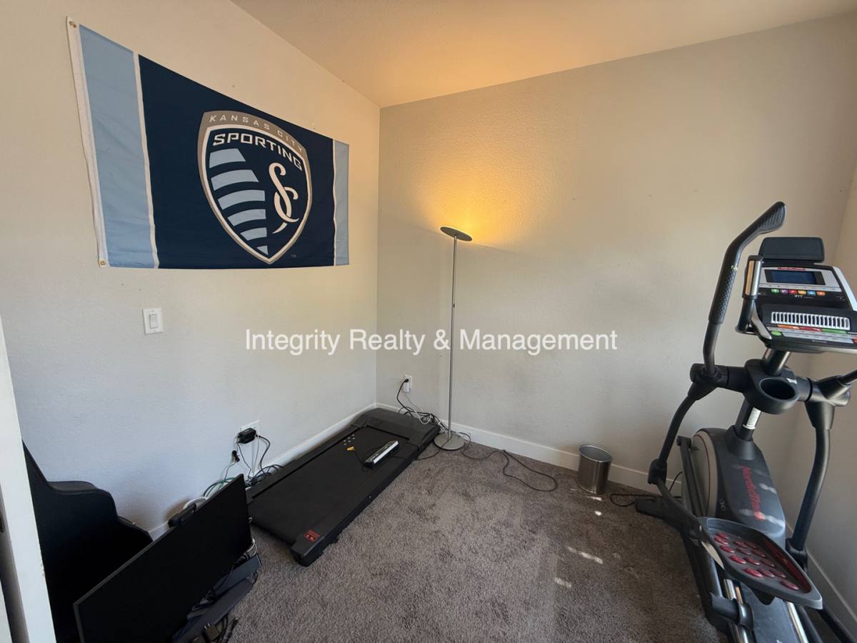 Townhouse for rent at 5557 W 10th Ave, Denver, CO 80214