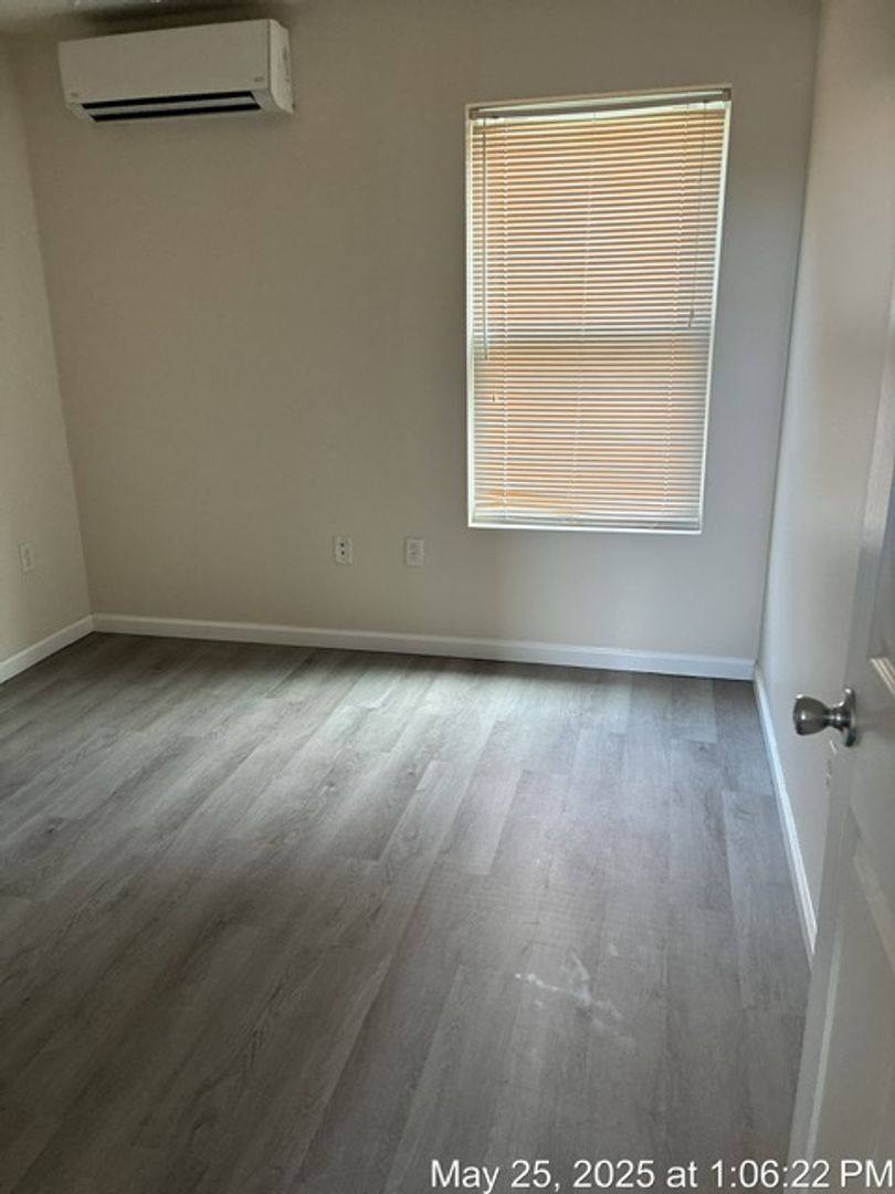 Apartment for rent at 152 3rd St, Morgantown, WV 26505