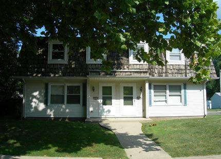 Apartment for rent at 1008 Crescent Dr, Champaign, IL 61821