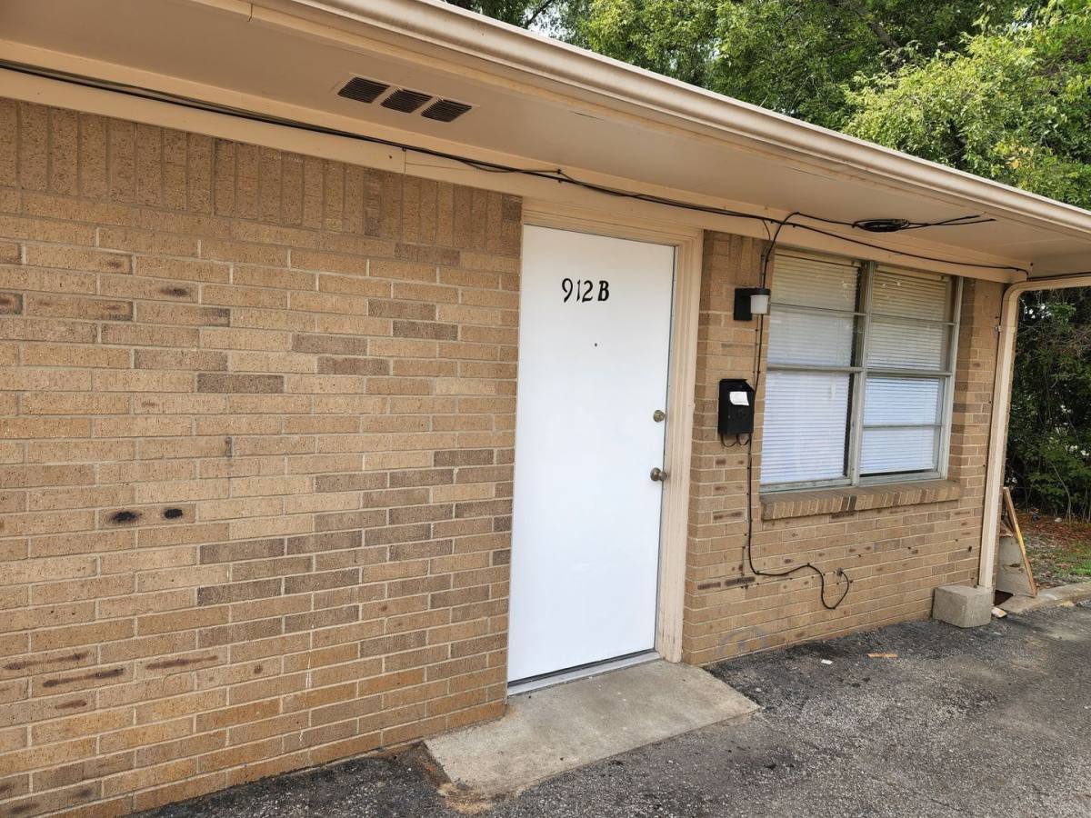 Apartment for rent at 900 Hackberry St, Nacogdoches, TX 75964