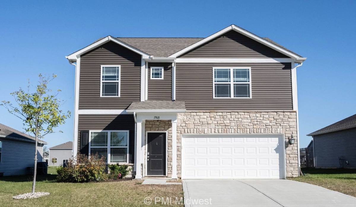 House for rent at 1968 Fairmount Dr, Greenfield, IN 46140