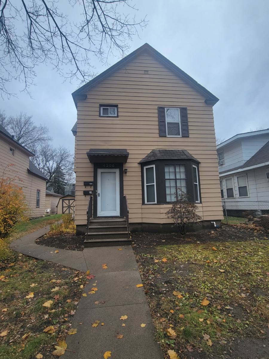 Townhouse for rent at 4206 Nicollet Ave S #2, Minneapolis, MN 55409