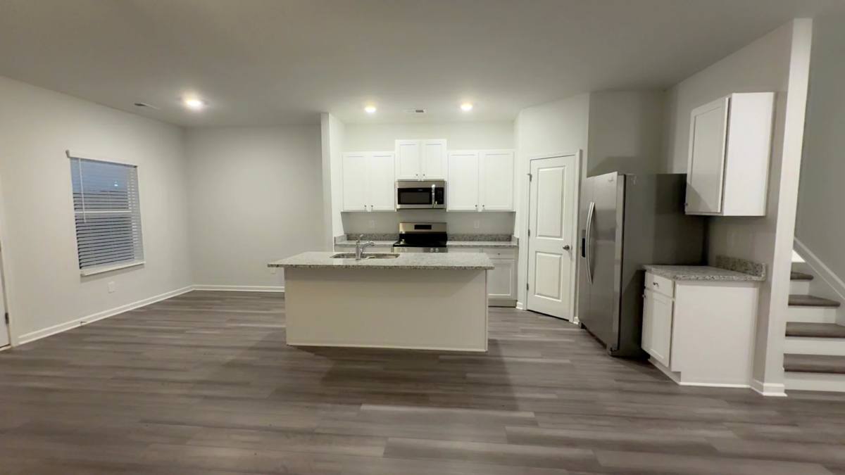 Townhouse for rent at 124 Brexley Dr, Calhoun, GA 30701