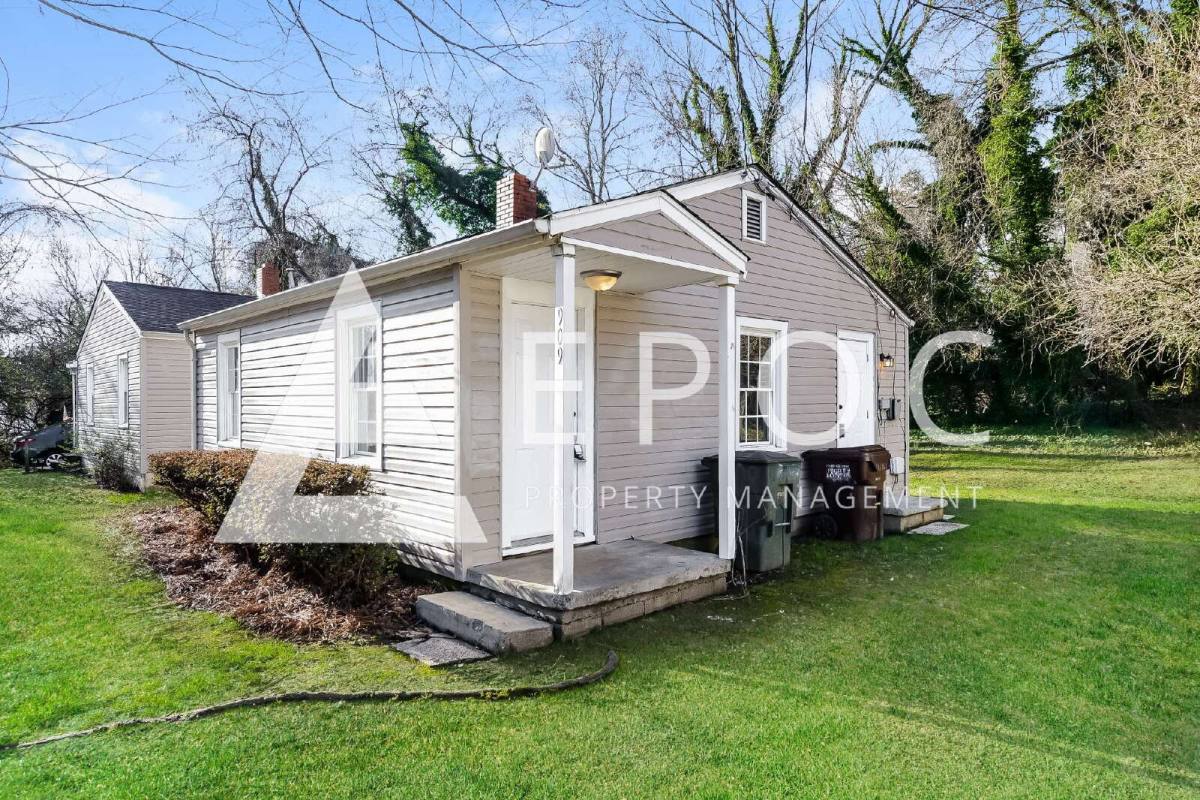 House for rent at 909 Grant St, High Point, NC 27262