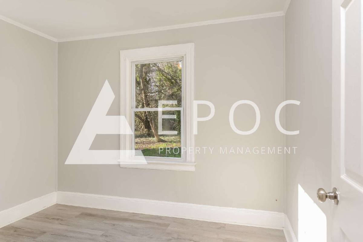 House for rent at 909 Grant St, High Point, NC 27262