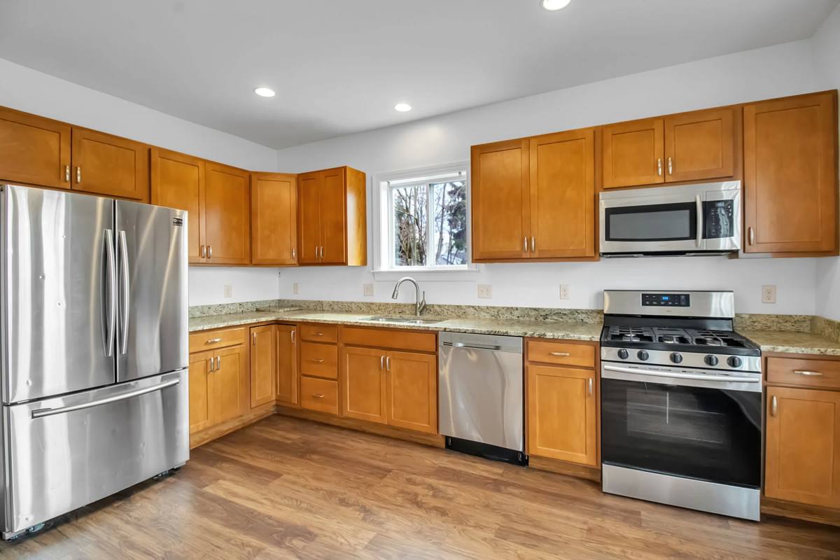 Apartment for rent at 5849 Broadway St #8, Lancaster, NY 14086