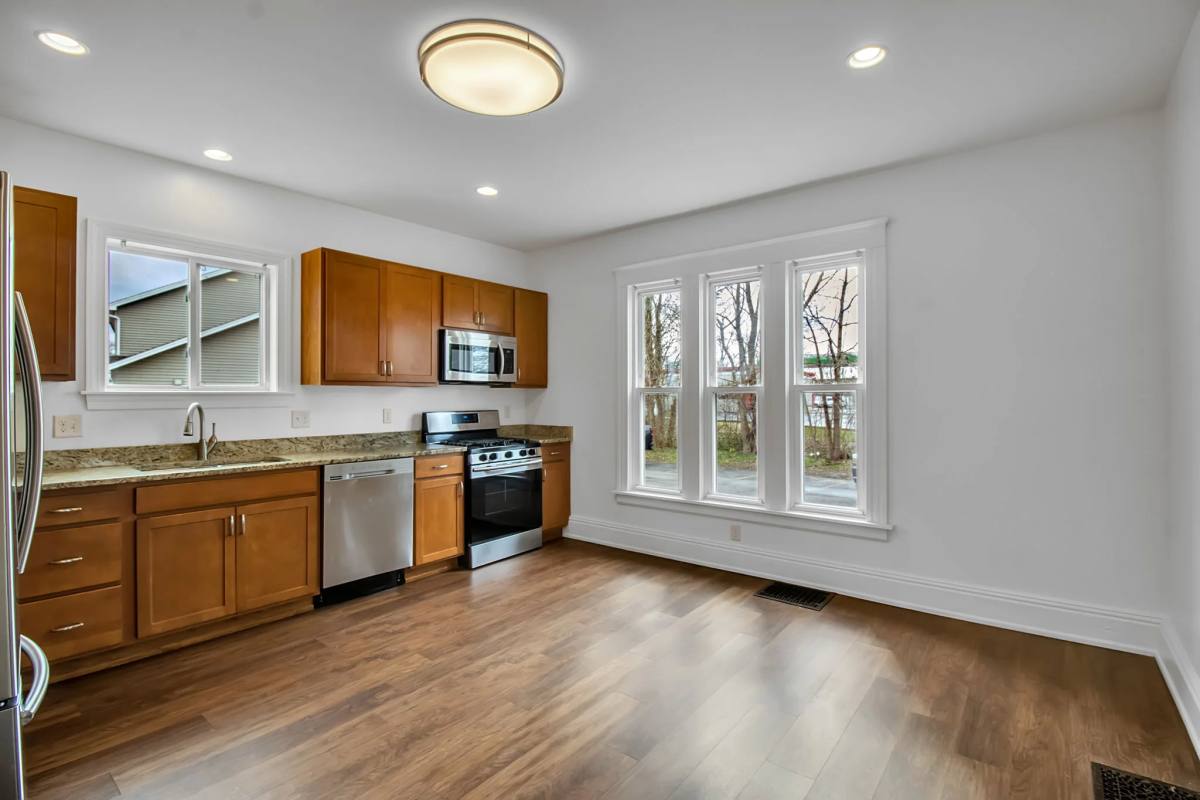 Apartment for rent at 5849 Broadway St #8, Lancaster, NY 14086