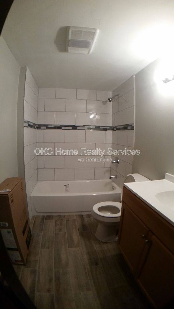 House for rent at 630 SE 21st St, Oklahoma City, OK 73129