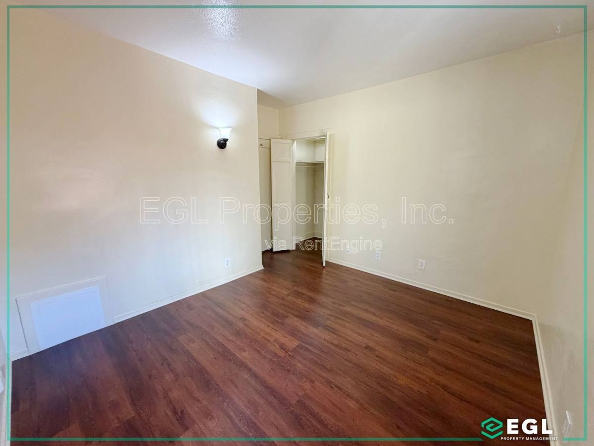Apartment for rent at 4861 W 23rd St, Los Angeles, CA 90016