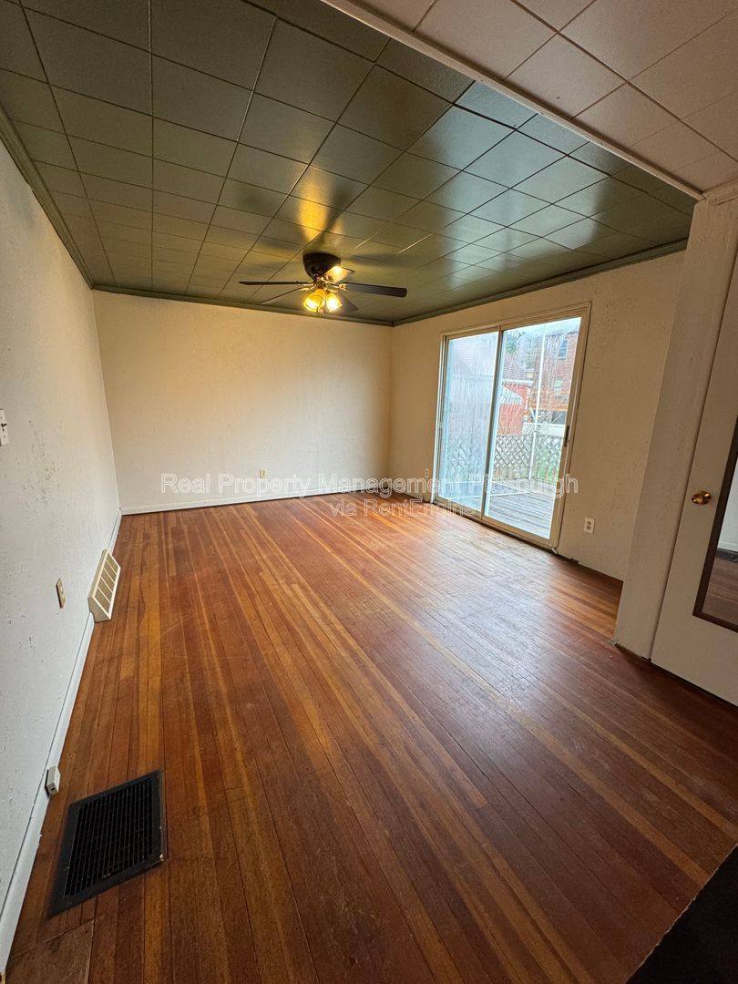 House for rent at 2837 Capitol St, McKeesport, PA 15131