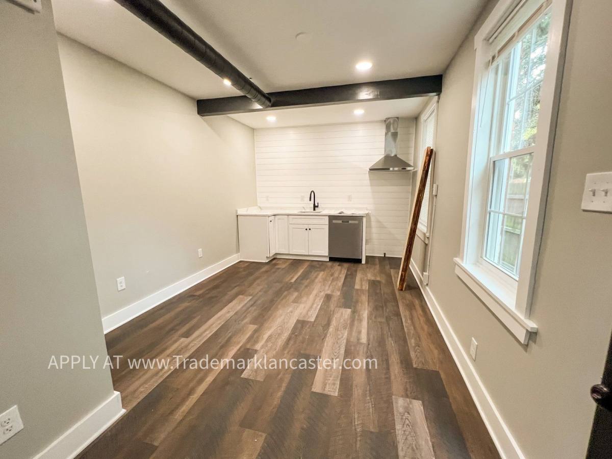Apartment for rent at 432 W Lemon St #3, Lancaster, PA 17603