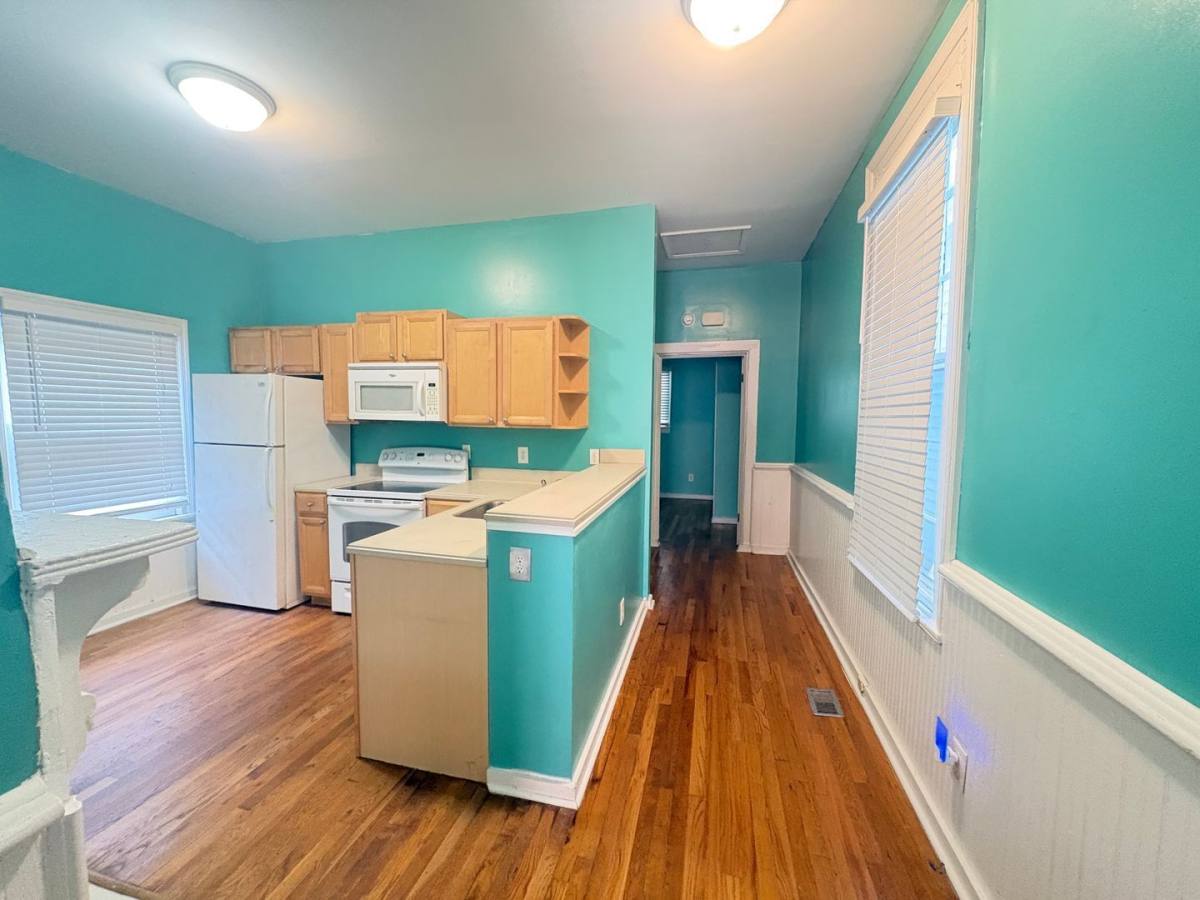 Apartment for rent at 888 Walnut St Lane, Macon, GA 31201