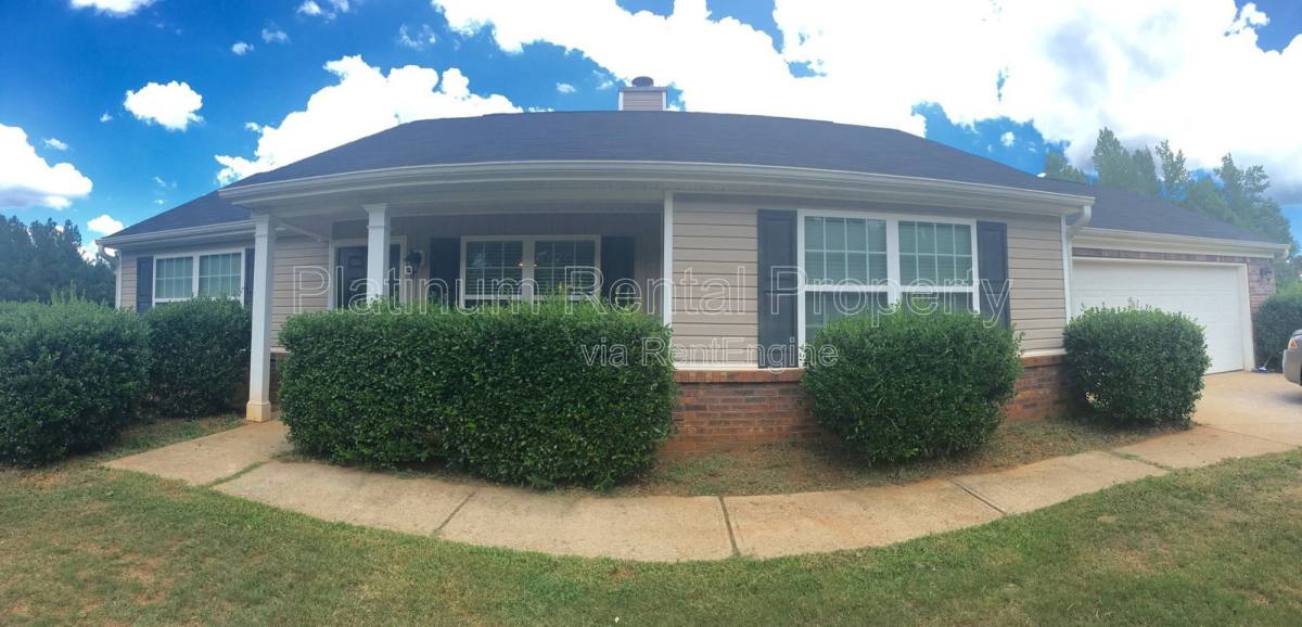 House for rent at 105 Platte St, Winder, GA 30680