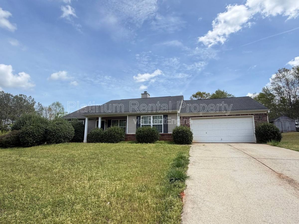 House for rent at 105 Platte St, Winder, GA 30680