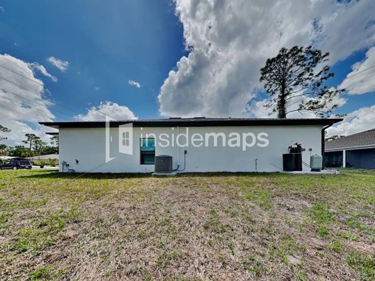 Apartment for rent at 1133 Abrams Blvd, Lehigh Acres, FL 33971