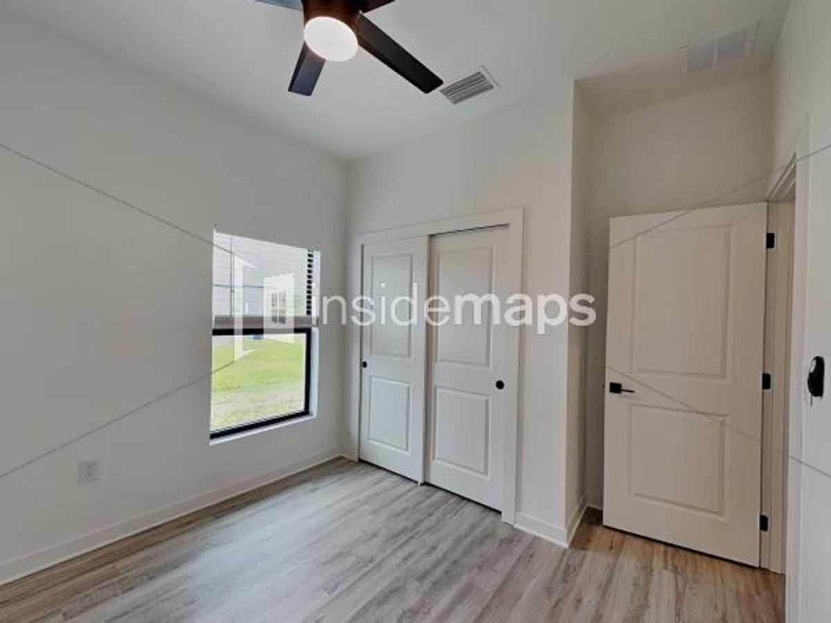 Apartment for rent at 1131 Abrams Blvd, Lehigh Acres, FL 33971
