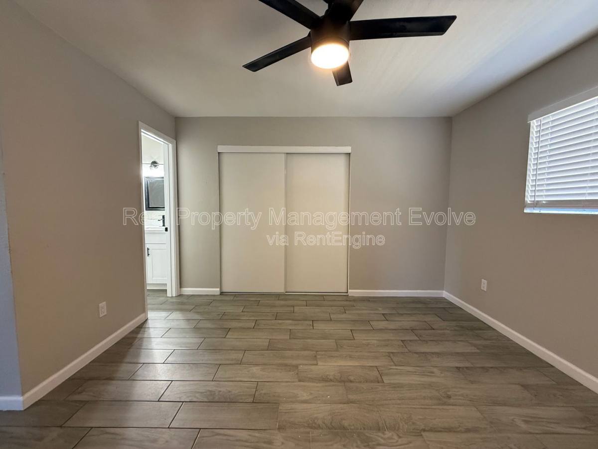 Apartment for rent at 3302 W Loma Lane #3, Phoenix, AZ 85051